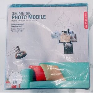 Geometric photo mobile